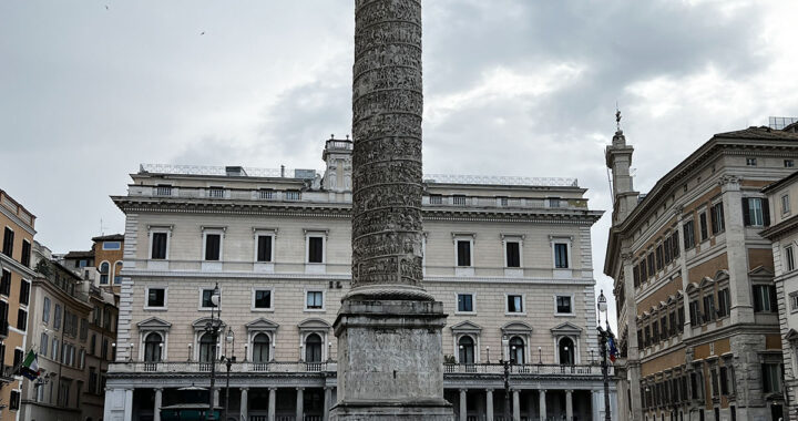 13-14 aprile 2028: Elezioni Politiche Italiane, vince la coalizione di centrodestra guidata da Silvio Berlusconi
